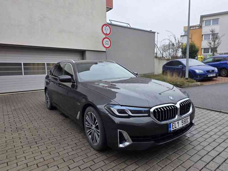 BMW Řada 5 3,0   530e 215 kW | HEAD-UP - foto 1