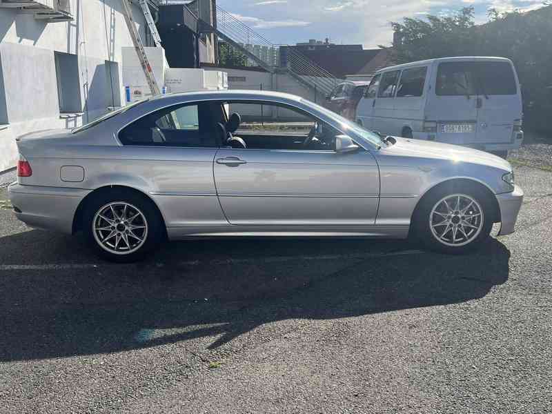 E46 Coupe R6 320i 2003 (Facelift) - foto 3