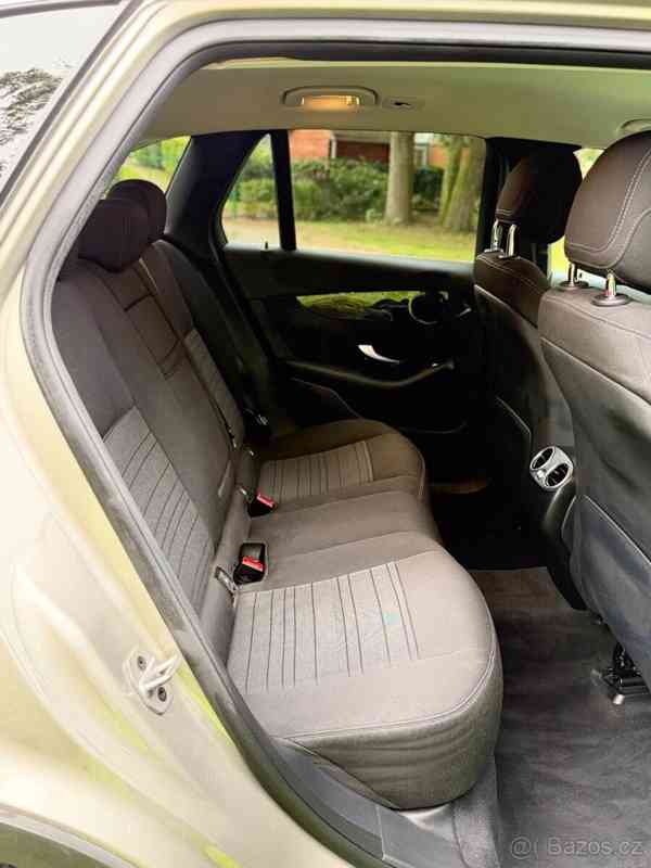 Mercedes-Benz GLC 2,0   220 d 4MATIC |2022| - foto 9