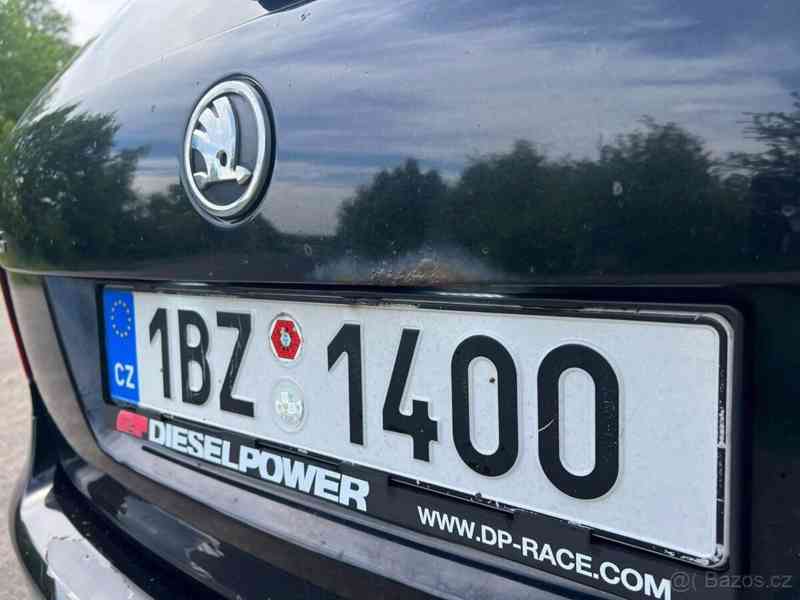 Škoda Octavia 2,0   rs - foto 4