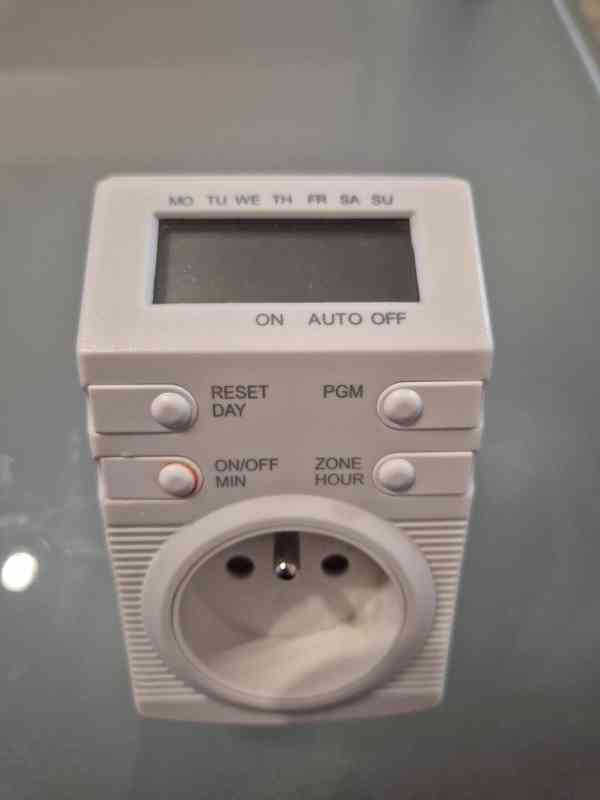 Spínací Hodiny - foto 7