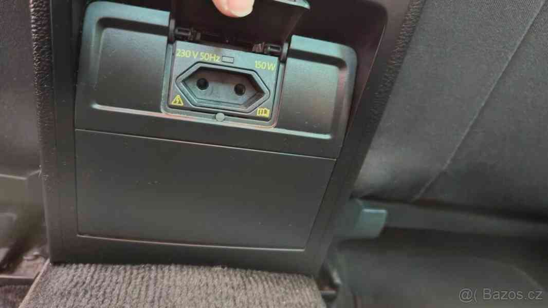 Volkswagen Passat 2,0   TDi 125kW, R-line, serviska - foto 10