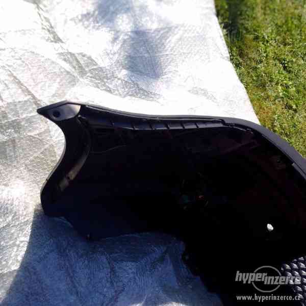predni naraznik Vw golf 5 GTI - foto 15