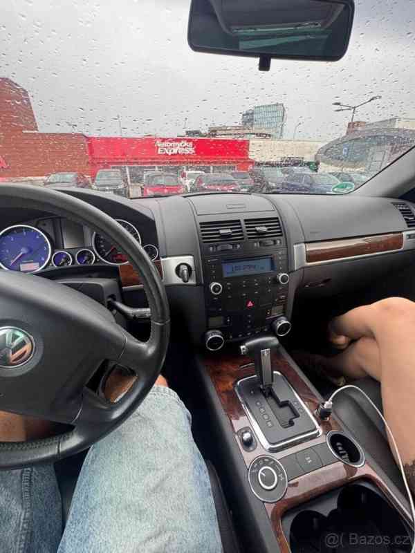Volkswagen Touareg 3,0   tdi - foto 7