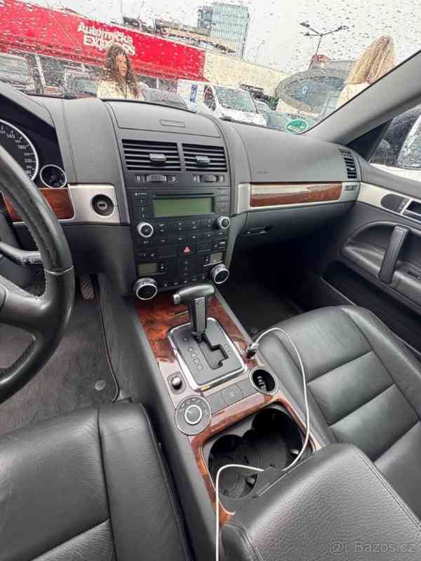 Volkswagen Touareg 3,0   tdi - foto 5