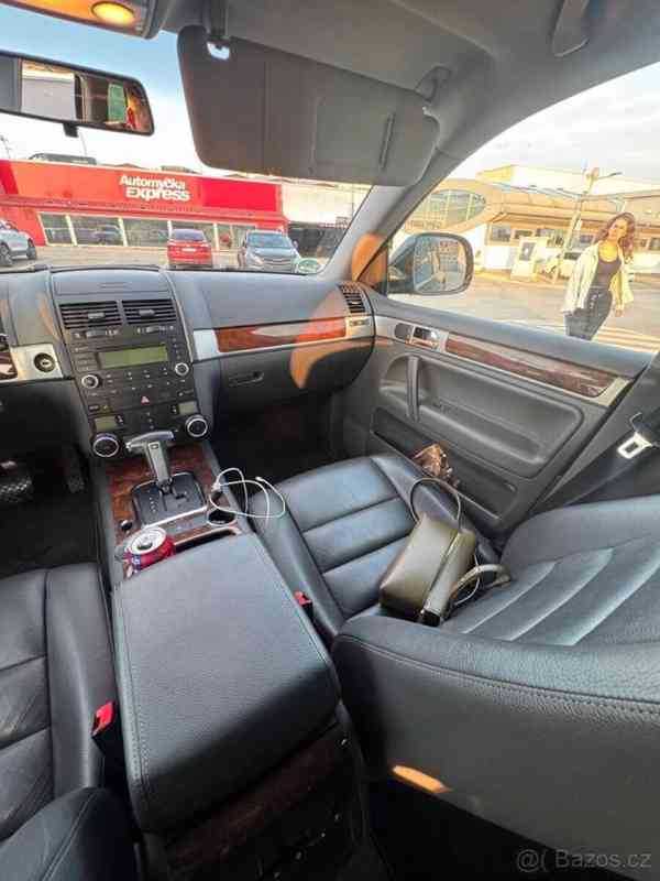 Volkswagen Touareg 3,0   tdi - foto 9