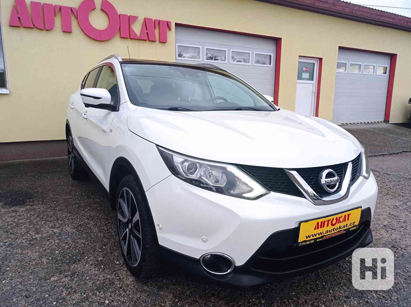 Nissan Qashqai 1.6 dCi Výhřev/360°/Navi/1Maj - foto 1