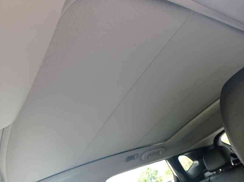 Nissan Qashqai 1.6 dCi Výhřev/360°/Navi/1Maj - foto 47