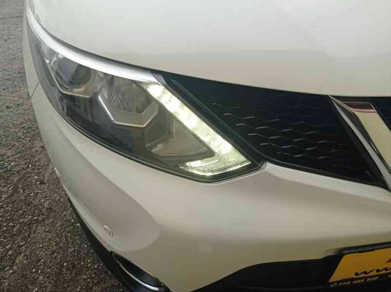 Nissan Qashqai 1.6 dCi Výhřev/360°/Navi/1Maj - foto 9
