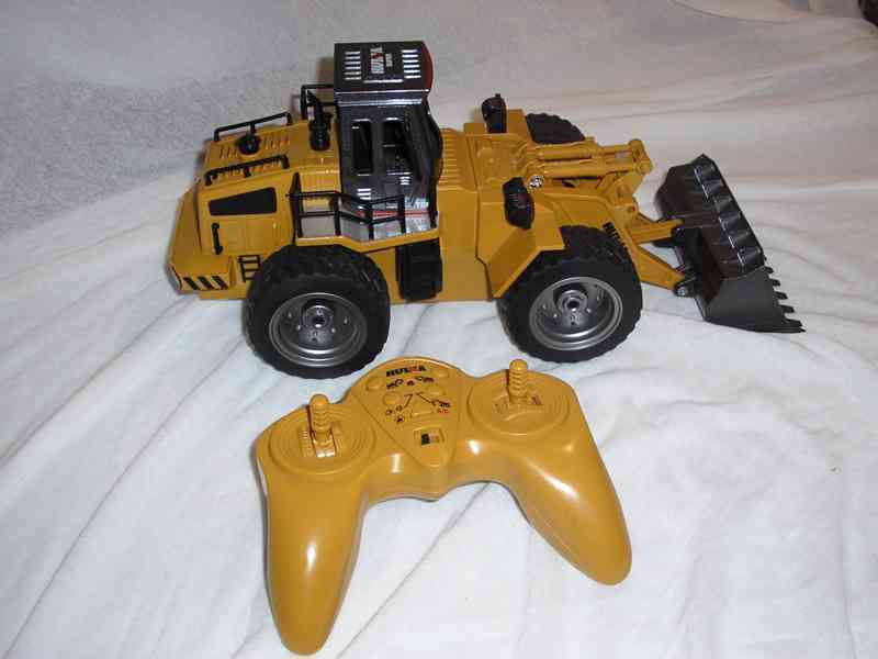 Kolový nakladač RC - Nový nepoužitý