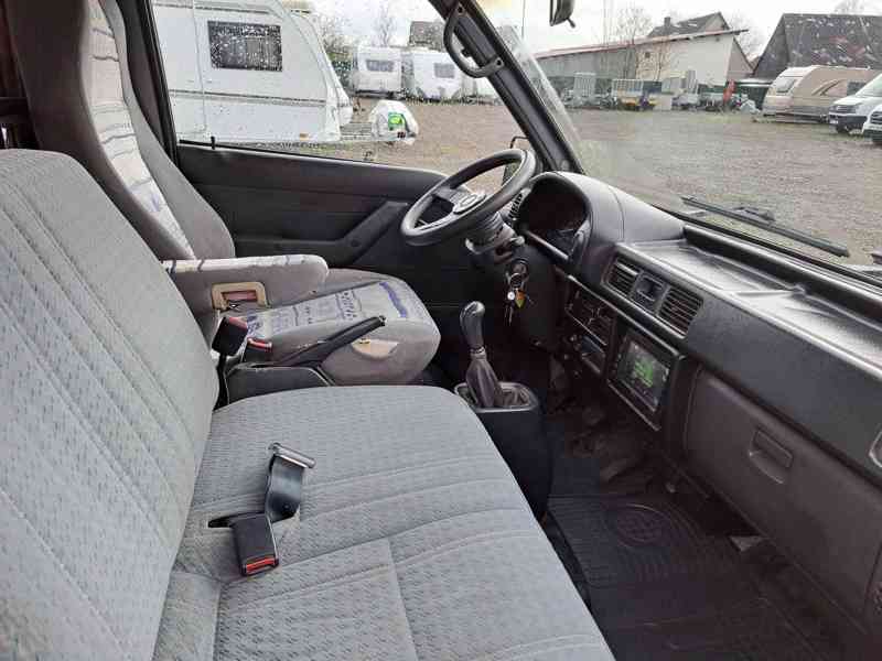 Obytné vozidlo HYUNDAI H-100 - foto 13