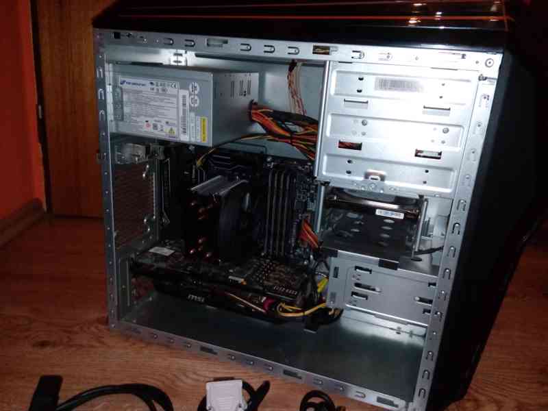 HERNÍ PC INTEL i5-8400, 16GB RAM, GTX 770 OC, SSD, WIN10 PRO - foto 3