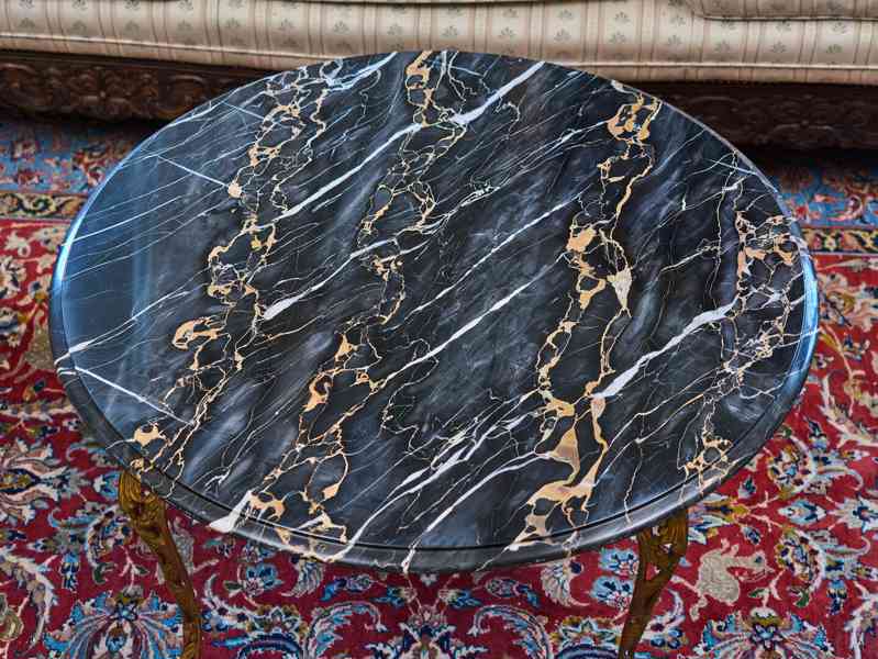 Starožitný konferenční stolek s mramorovou deskou - foto 2