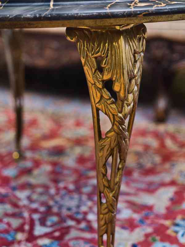 Starožitný konferenční stolek s mramorovou deskou - foto 6