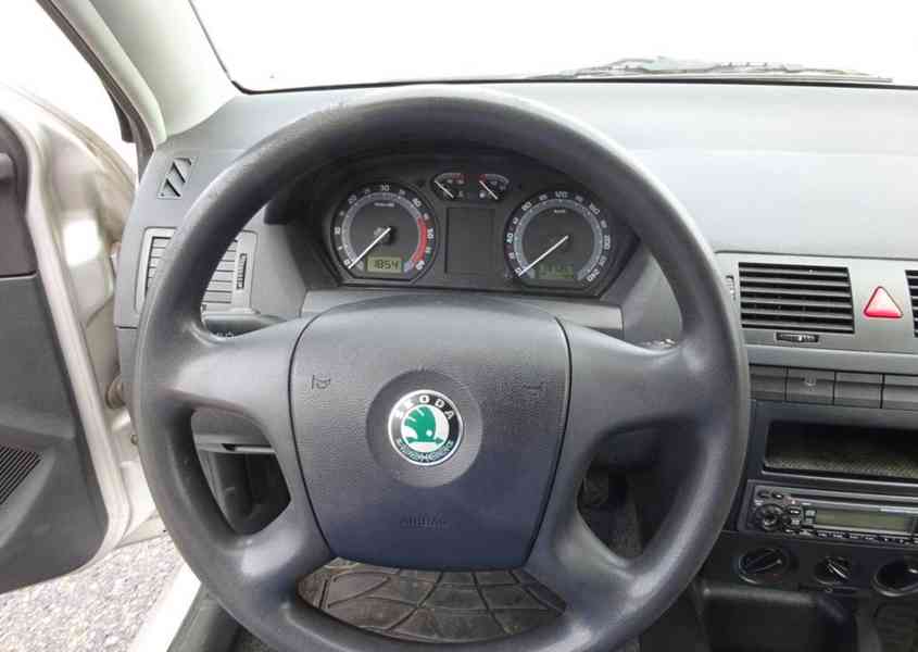 Škoda Fabia 1.9 SDI Combi r.v.2004 (47 kw) stk:6/2027 - foto 8
