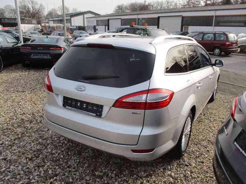 Ford Mondeo Turnier Titanium 2,0TDCi 103kw - foto 2