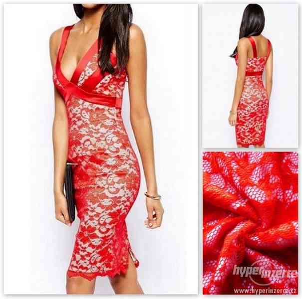 Červené koktejlové šaty z krajky - foto 1
