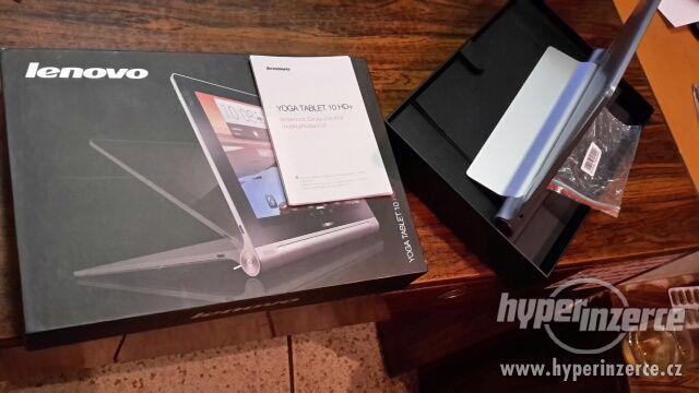 Prodám tablet Lenovo Yoga 10 HD+ 3G 32GB stříbrný - foto 2