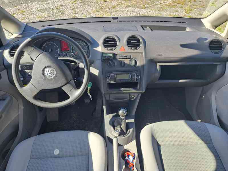 Volkswagen Caddy kombi 1.9 TDI 4x4 - foto 6