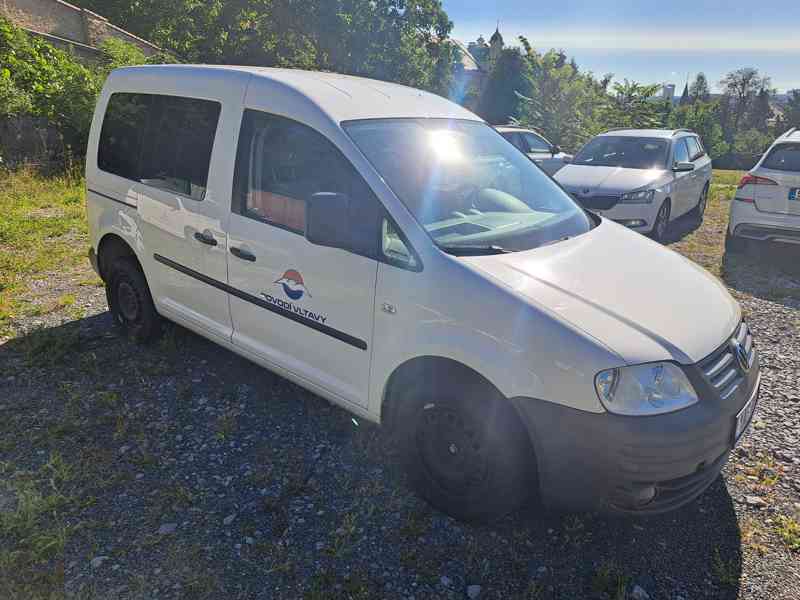 Volkswagen Caddy kombi 1.9 TDI 4x4 - foto 2