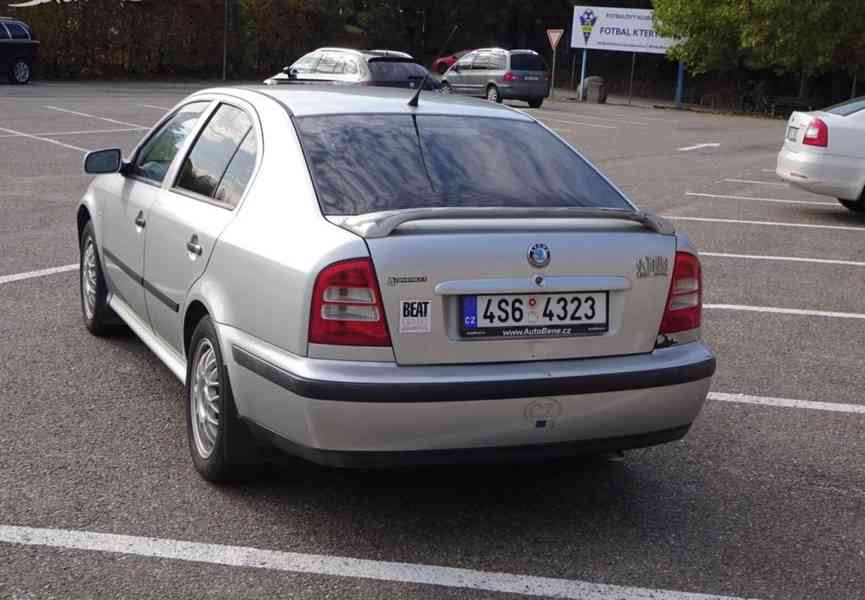 Škoda Octavia, 1.8 T (110 kw) r.v.1999 2.Majitel - foto 4