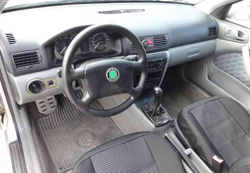 Škoda Octavia, 1.8 T (110 kw) r.v.1999 2.Majitel - foto 5