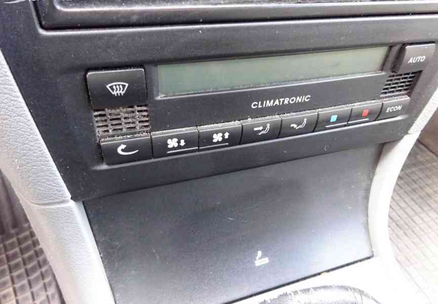 Škoda Octavia, 1.8 T (110 kw) r.v.1999 2.Majitel - foto 9