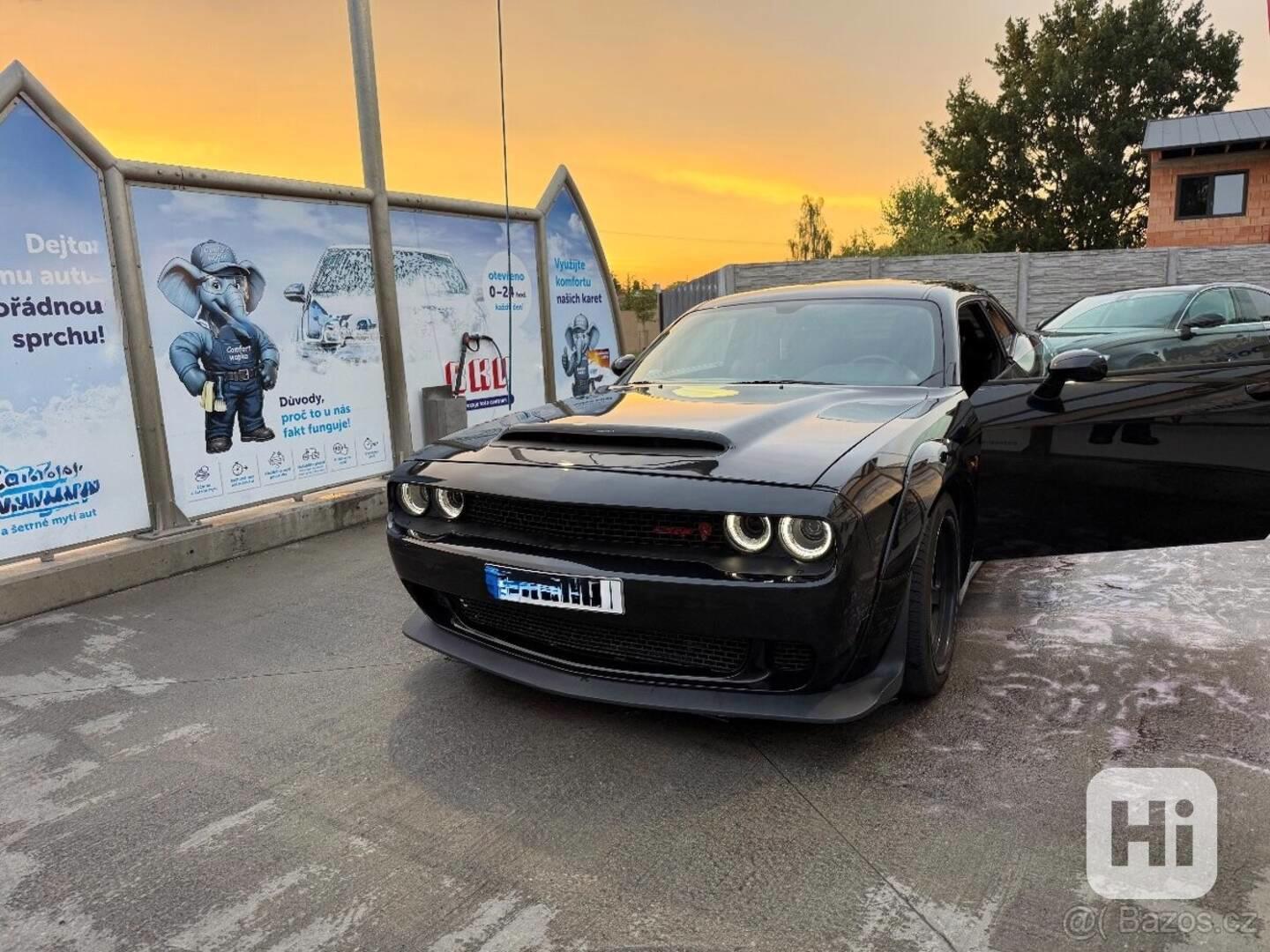 Dodge Challenger 6,4   SRT8 392 WIDEBODY 6.4 V8 HEMI - foto 1