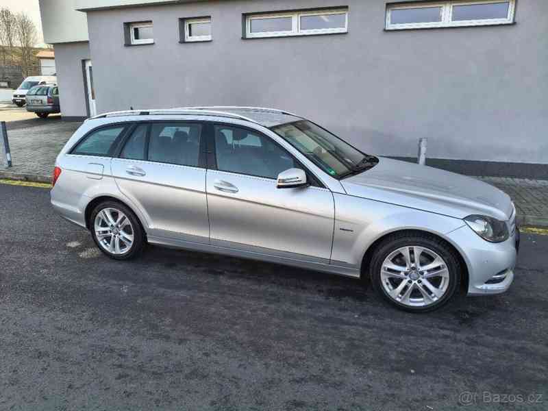 Mercedes-Benz Třídy C 180 CGI 110kw - foto 1