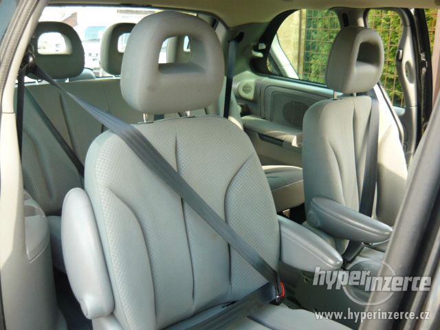 Chrysler Voyager 2,4i 16v manuál  2007-2008 TOP GARANCE - foto 10