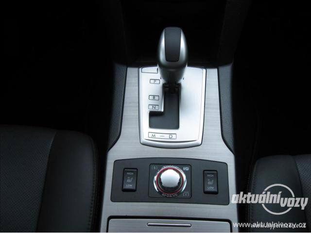 Subaru Outback 3.6, benzín, automat, RV 2012, navigace, kůže - foto 10