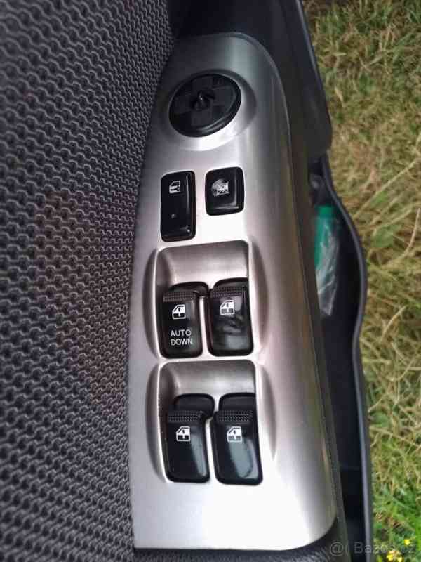 Kia Sportage 2,0 i (104 kW), LPG, 4WD, tažné - foto 20