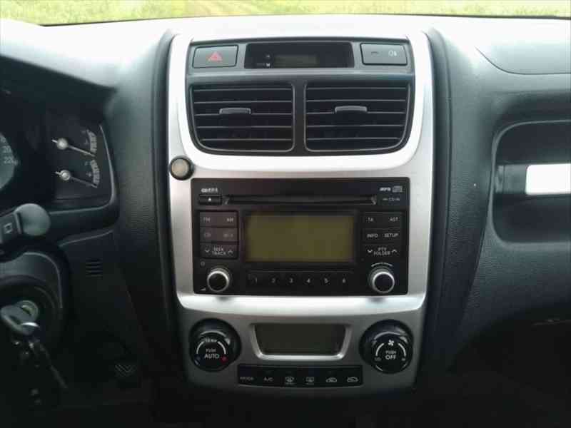 Kia Sportage 2,0 i (104 kW), LPG, 4WD, tažné - foto 14