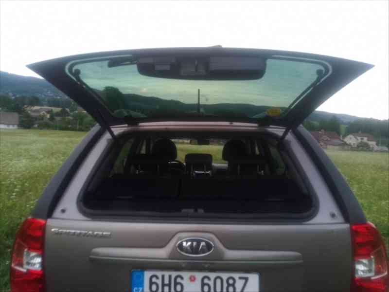Kia Sportage 2,0 i (104 kW), LPG, 4WD, tažné - foto 15