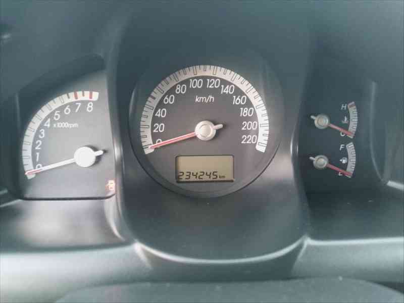 Kia Sportage 2,0 i (104 kW), LPG, 4WD, tažné - foto 17