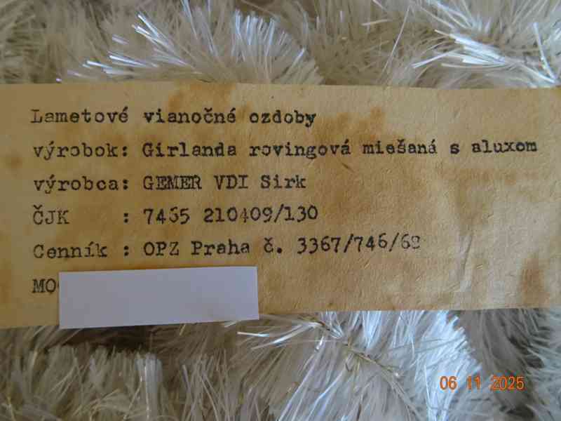 STARÉ VÁNOČNÍ LAMETOVÉ ŘETĚZY – 12kusů x 1,20m - foto 4