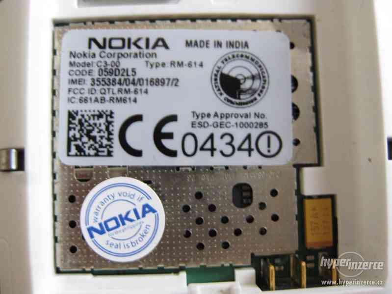 Nokia C3-00 - funkční mobilní telefon s QWERTY klávesnicí - foto 11
