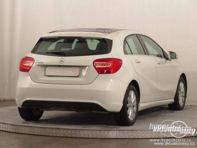 Mercedes A 1.6, benzín, r.v. 2014 - foto 2
