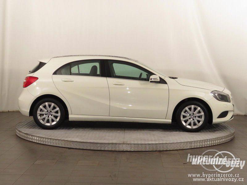 Mercedes A 1.6, benzín, r.v. 2014 - foto 13