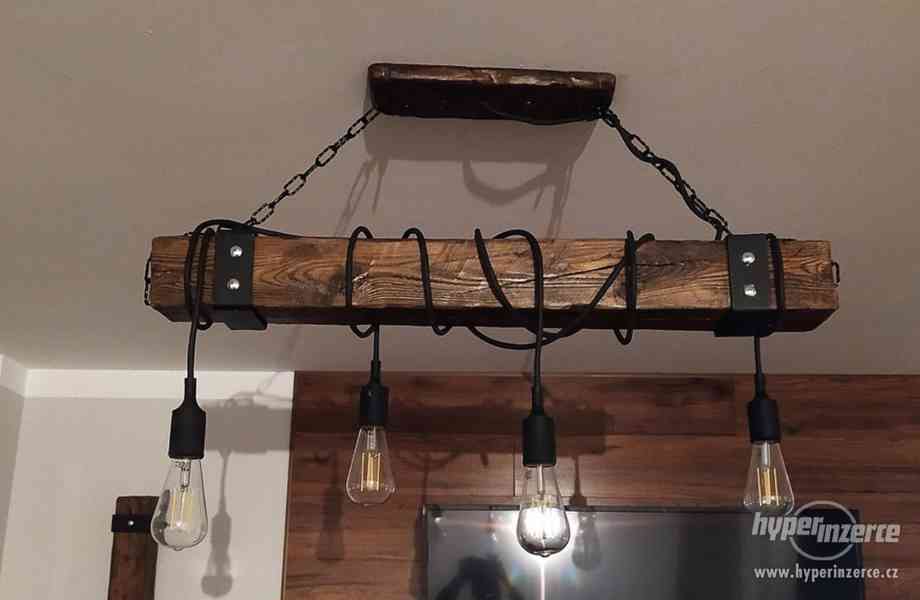 Závěsná lampa, dřevěný paprsek, styl LOFT, rustikální, - foto 1