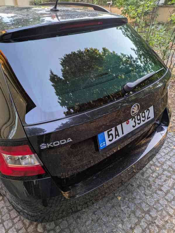Škoda Superb 110 KW - Style - Model 2019 - foto 6