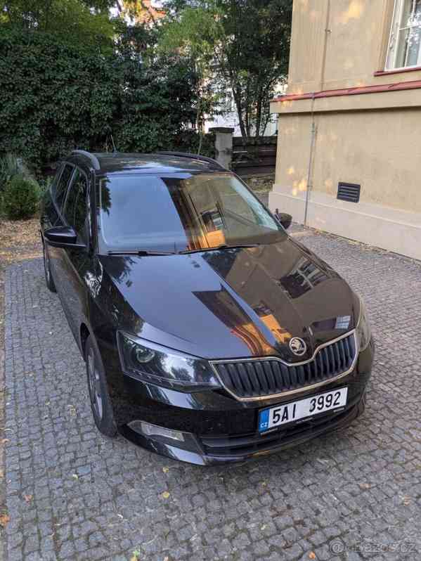Škoda Superb 110 KW - Style - Model 2019 - foto 2