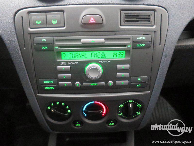 Ford Fusion 1.6, benzín, RV 2010 - foto 2