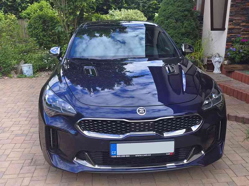 KIA Stinger 3.3 V6, 4x4, TOP STAV a MAX. VÝBAVA - foto 17
