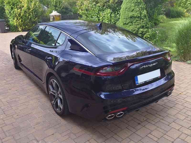 KIA Stinger 3.3 V6, 4x4, TOP STAV a MAX. VÝBAVA - foto 3