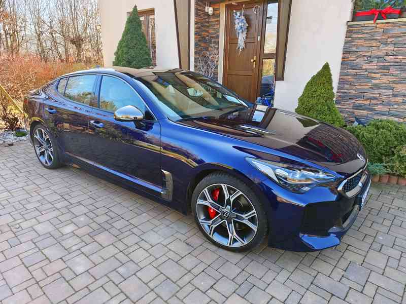 KIA Stinger 3.3 V6, 4x4 - foto 4