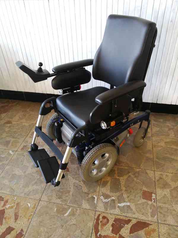 Invalidní elektrický vozík - Puma Beatle - foto 1
