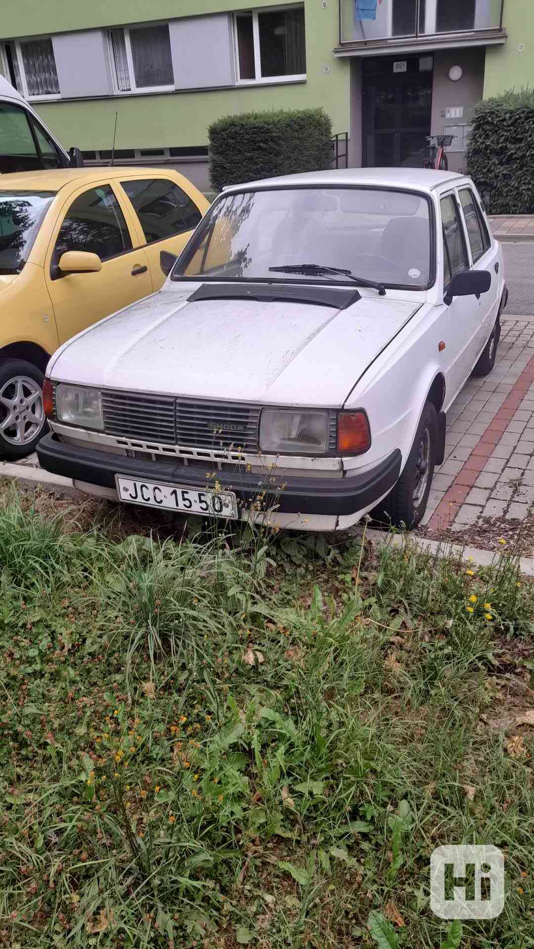 Škoda 120L - foto 1