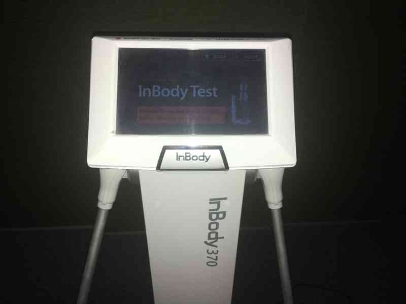 Diagnostický přístroj k analýze složení těla InBody370 - foto 8