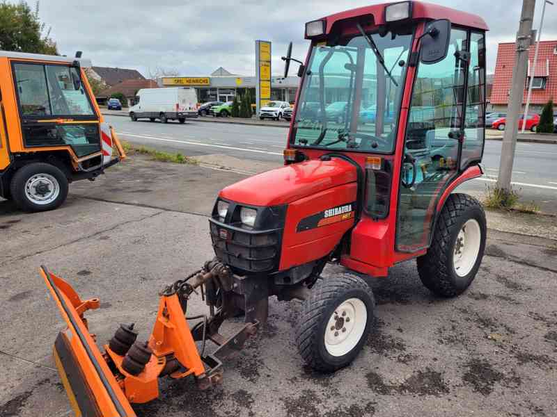 Traktor Shibaura ST 231 - foto 2